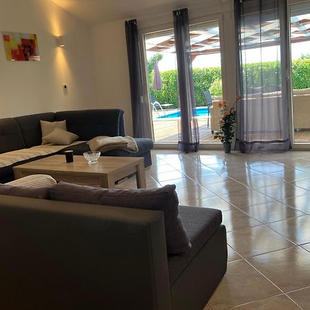 Villa Mira Umag Exterior foto